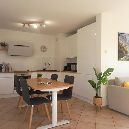 T2 De 56M2 - Geneve A 5 Min- Parking Prive Gratuit Apartment Saint-Julien-en-Genevois Exterior foto